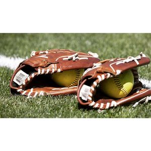 Image post by @eastonfastpitch on Instagram