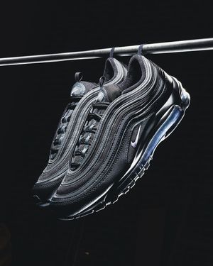 Image post by @footlocker on Instagram