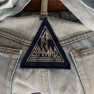 Image post by @defleppard on Instagram