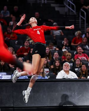 Image post by @gobearcatsvb on Instagram