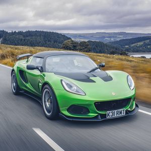 Image post by @lotuscars on Instagram