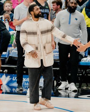 Image post by @leaguefits on Instagram