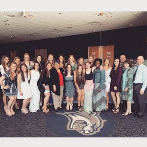 Image post by @unhgymnastics on Instagram