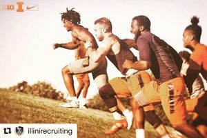 Image post by @illinifootball on Instagram