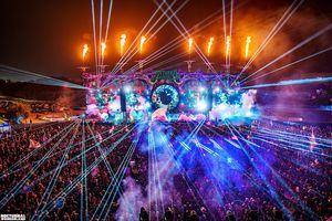 Image post by @nocturnalwland on Instagram