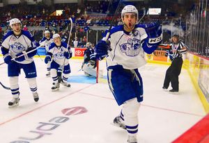 Image post by @SyracuseCrunch on Twitter