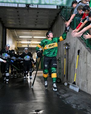 Image post by @dabeautyleague_official on Instagram