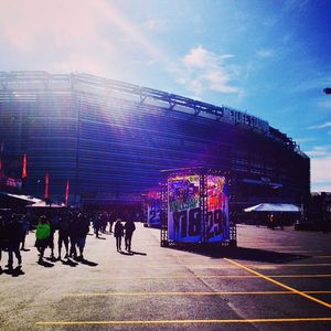 Image post by @metlifestadium on Instagram