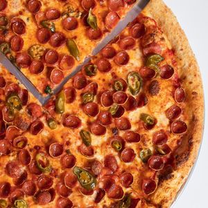 Image post by @blondies_pizza on Instagram