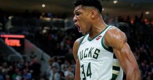 Image post by @giannis_an34 on Instagram