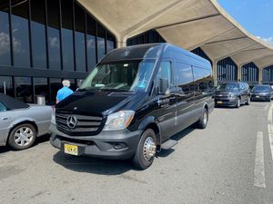 Image post by @gemlimo on Instagram