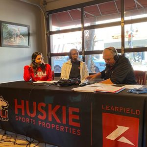 Image post by @niuhuskies on Instagram