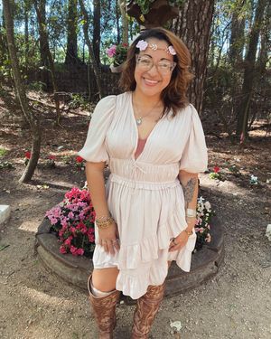Image post by @soyconnieleon on Instagram