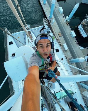 Image post by @therealcarlospena on Instagram