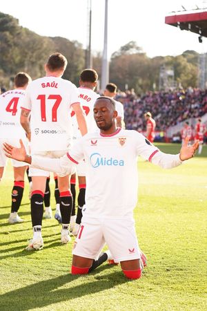 Image post by @SevillaFC on Twitter