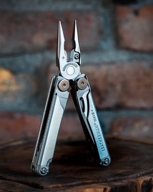 Image post by @leathermantools on Instagram