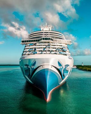 Image post by @norwegiancruiseline on Instagram
