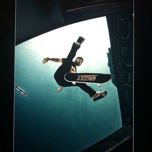 Image post by @mannysantiago on Instagram