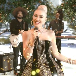 Image post by @gwenstefani on Instagram