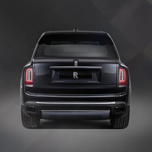 Image post by @rollsroycecars on Instagram