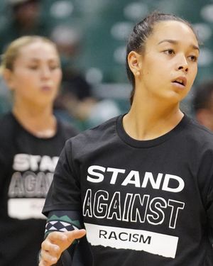 Image post by @hawaiiwvb on Instagram