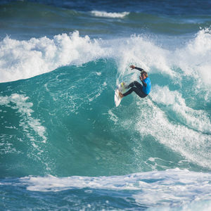 Image post by @wsl.qs on Instagram