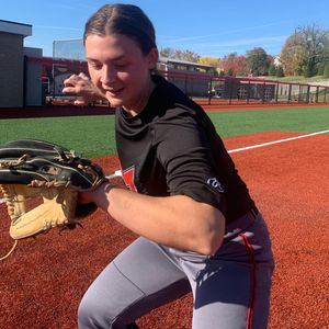 Image post by @maryville_softball on Instagram