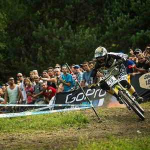 Image post by @foxmtb on Instagram