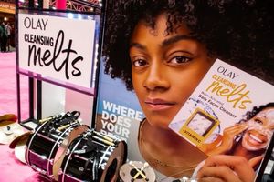 Image post by @Essence on Twitter
