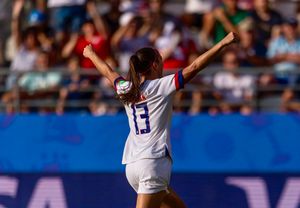 Image post by @alexmorgan13 on Twitter