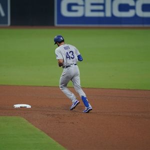 Image post by @losdodgers on Instagram