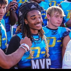 Image post by @teamazv on Instagram