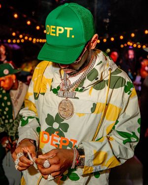 Image post by @myfabolouslife on Instagram