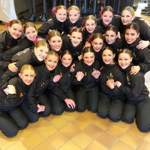 Image post by @lulionlinedance on Instagram