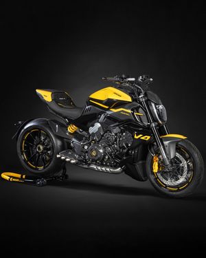 Image post by @ducati on Instagram