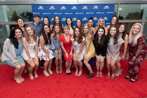Image post by @hofstradanceteam on Instagram