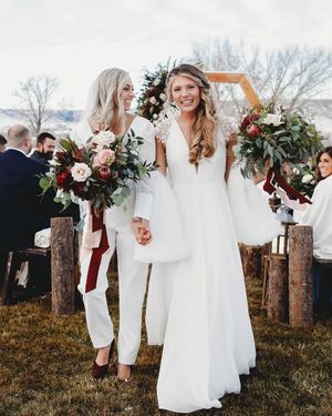 Image post by @theknot on Instagram