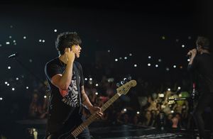 Image post by @5sos on Instagram