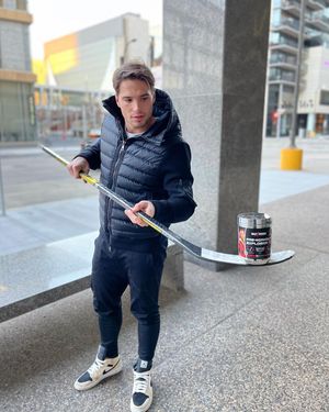Image post by @kevinfiala22 on Instagram