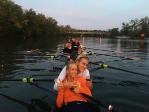Image post by @cusewrowing on Instagram