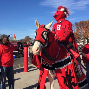Image post by @hailvarsity on Instagram