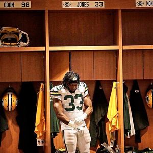 Image post by @showtyme_33 on Instagram