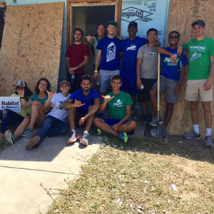 Image post by @fgcu_xc on Instagram