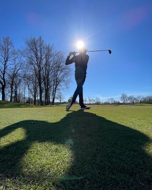 Image post by @alexknappegolf on Instagram