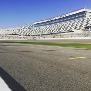 Image post by @daytona on Instagram