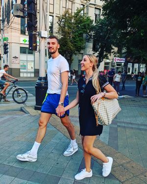 Image post by @samdek7 on Instagram