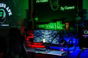 Image post by @razer on Instagram