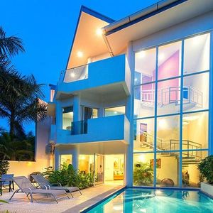 Image post by @christiesrealestate on Instagram