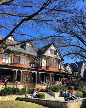 Image post by @loyolamaryland on Instagram