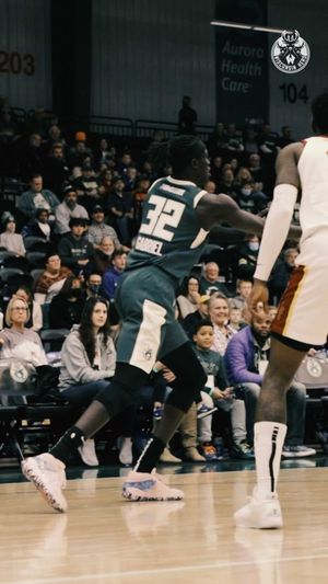 Video post by @wisconsinherd on Instagram